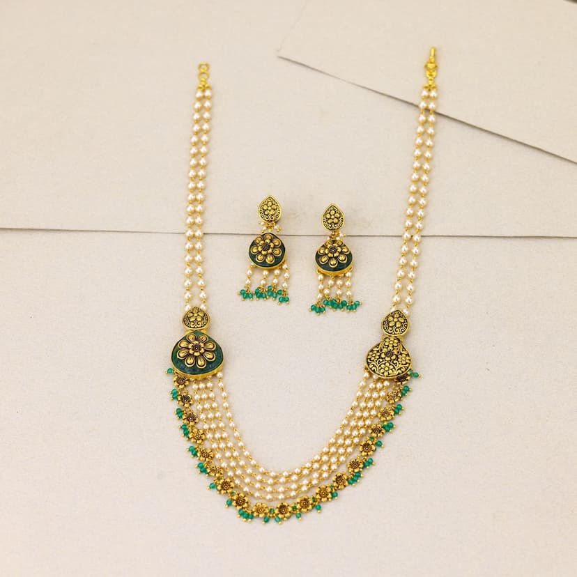 Manorita Kantha Necklace 22KT