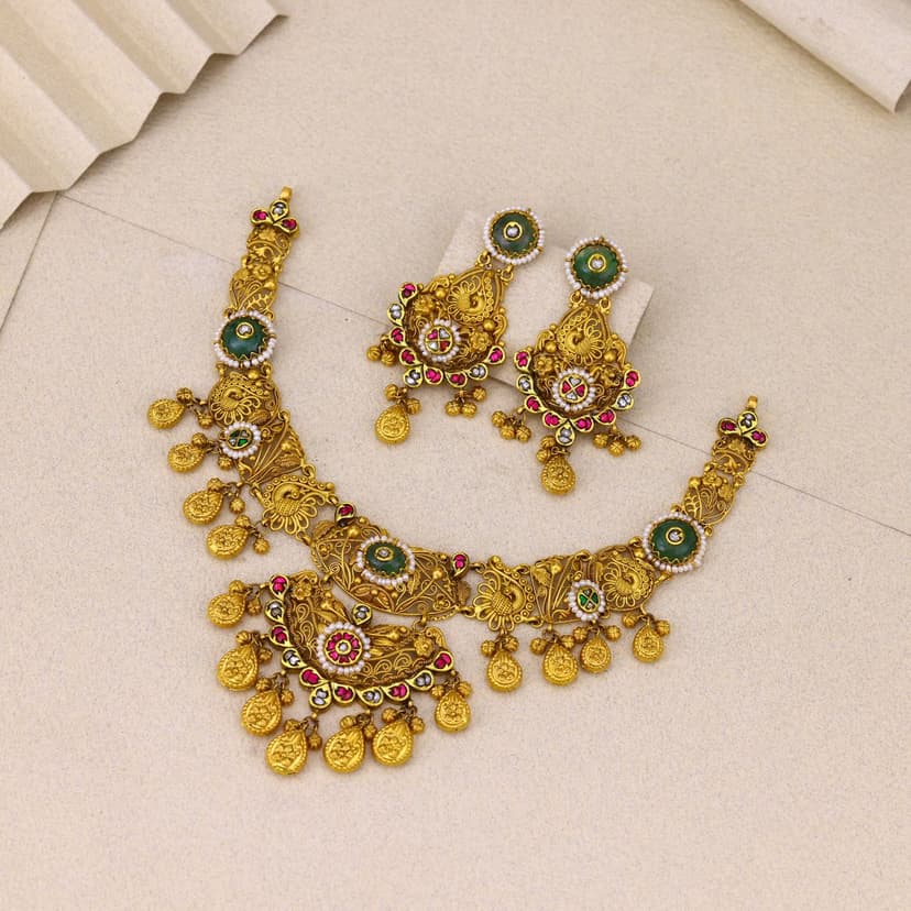 Sampriti Emerald Heritage Necklace 22KT