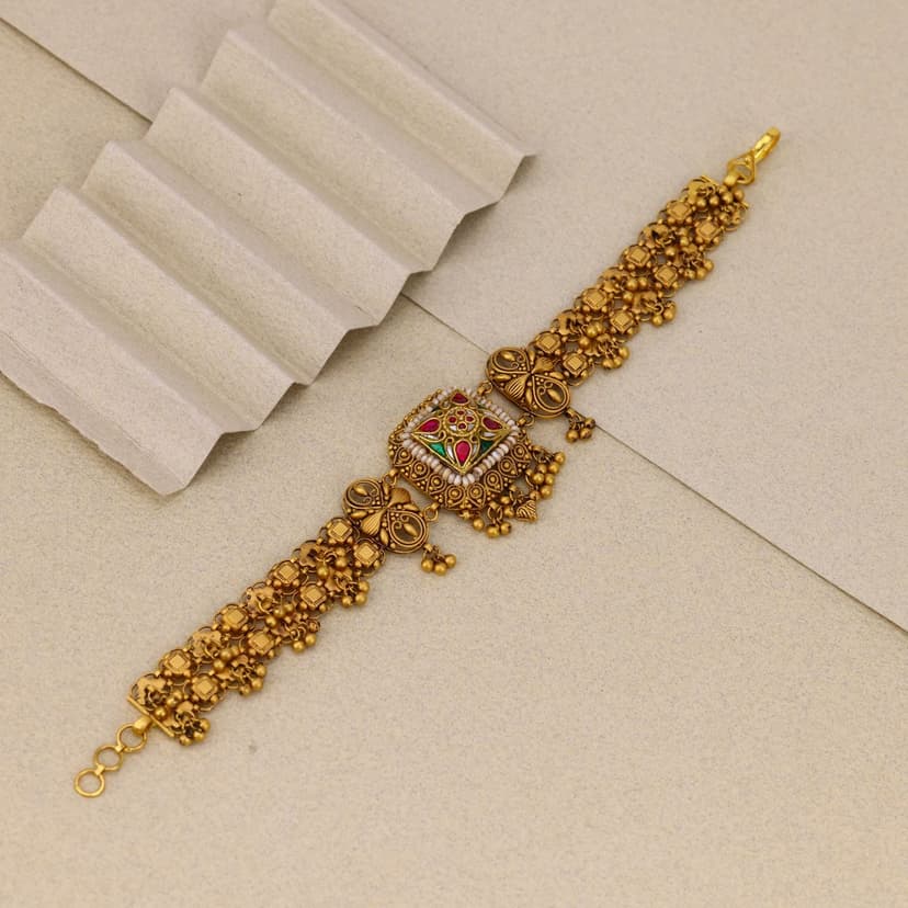 Shringarika Mandodari Heritage Bracelet 22KT