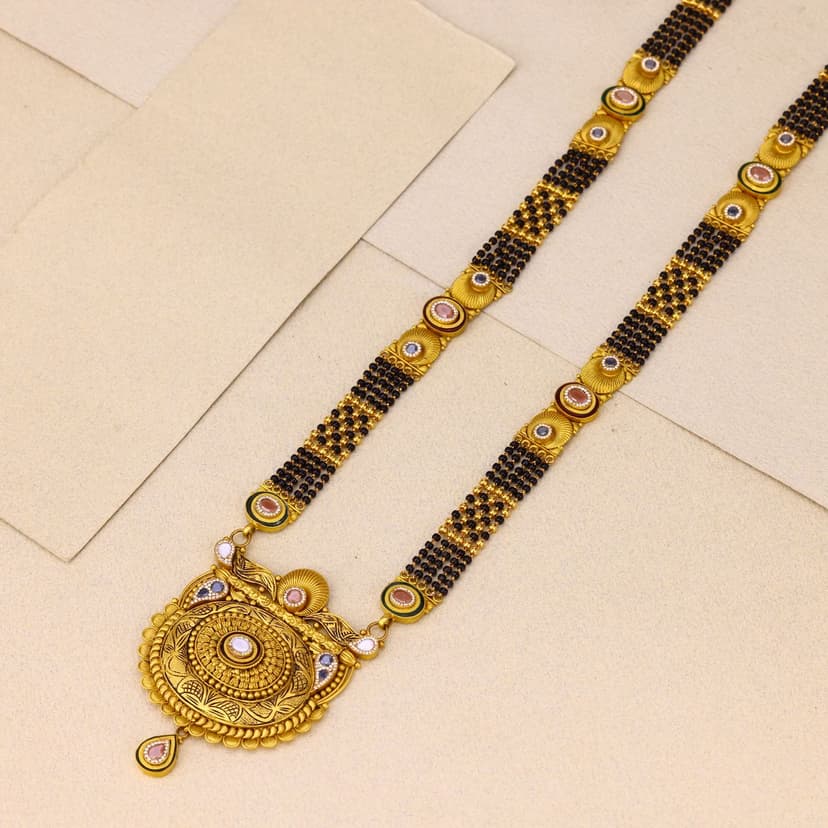 Tvarita Vaidurya Mangalsutra 22KT