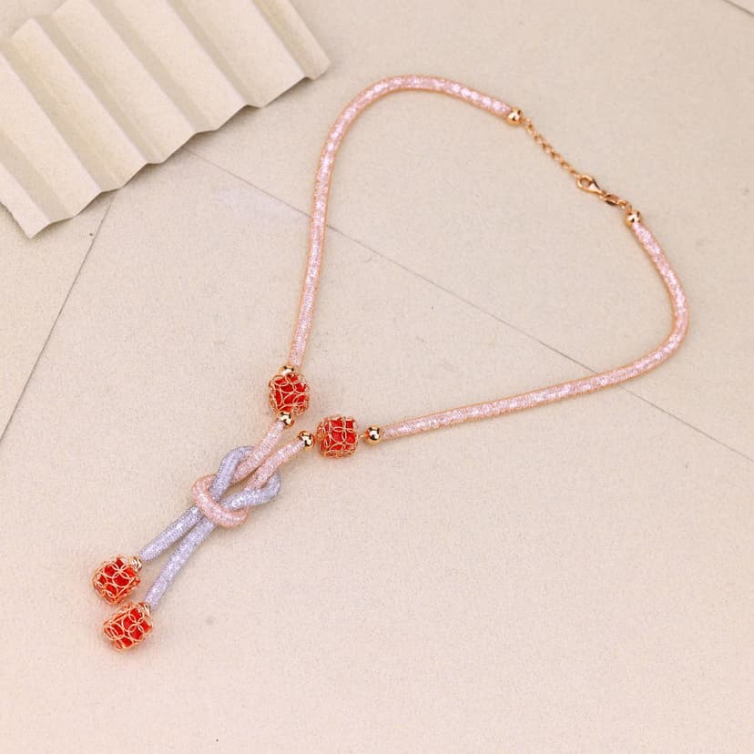 Dual-Tone Knot Ladies Chain 18KT