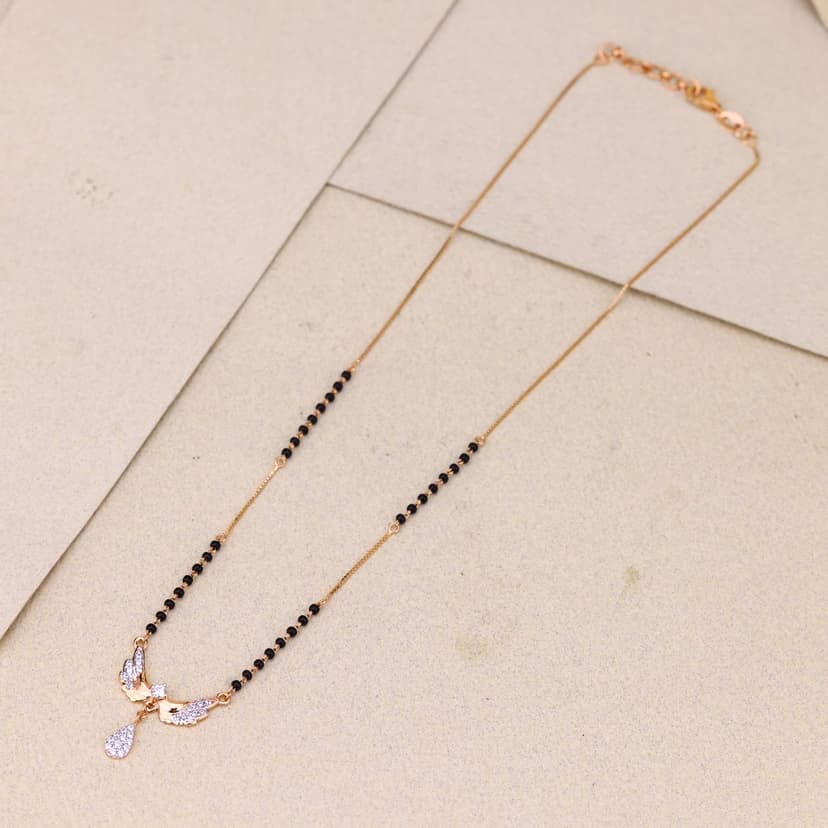 Aarunia CelestiaDrop Mangalsutra 18KT