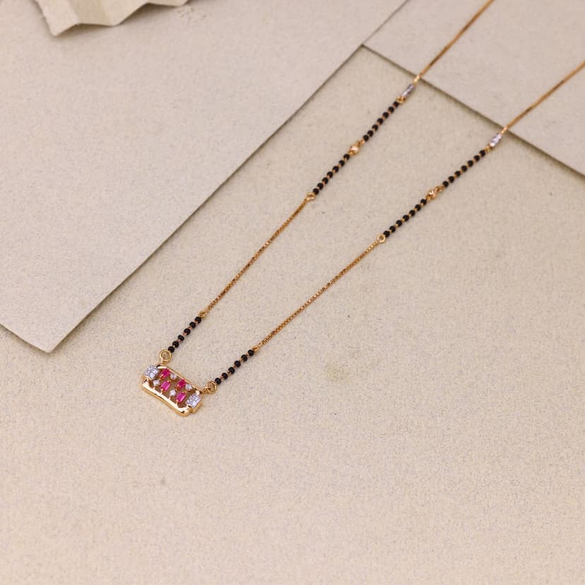Rosavine Aura Mangalsutra 18KT