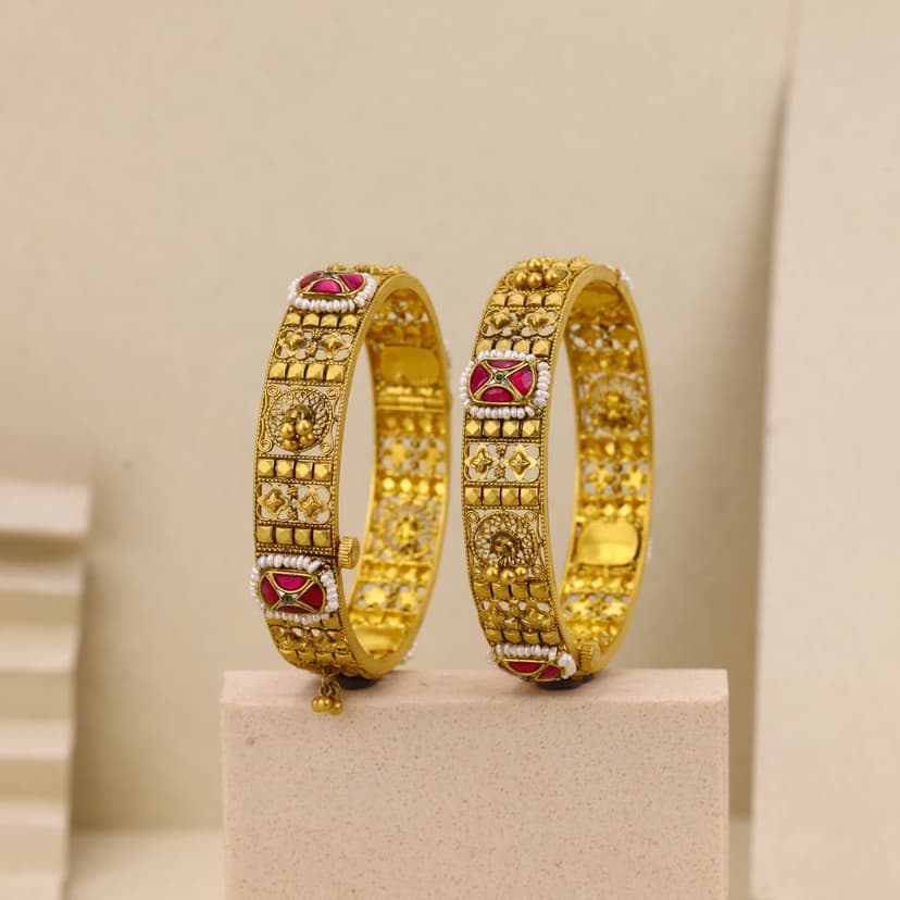 Varnika Darshan Antique Bangles 22KT