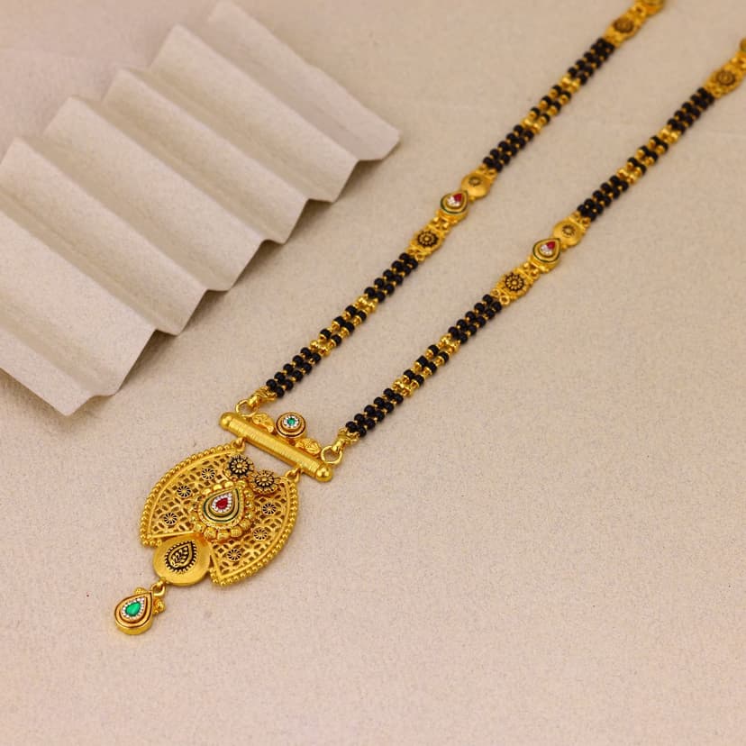 Pranava Vayujyoti Mangalsutra 22KT