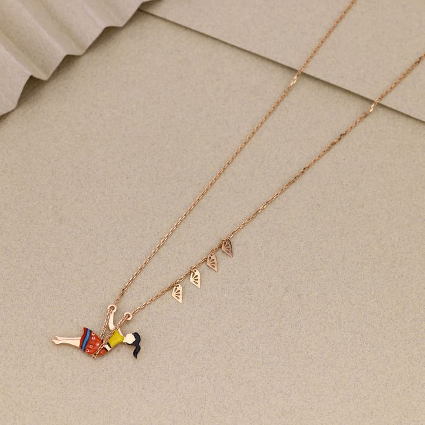 Jhoola Rêva Chain 18KT