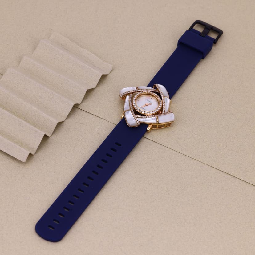 Ivoryra Knot Watch 18KT