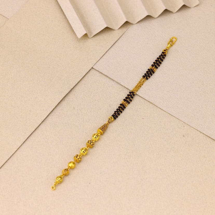 Svarnisha Bandhura Mangalsutra Bracelet 22KT