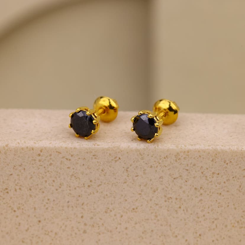 Aurenyx Core Studs 18KT