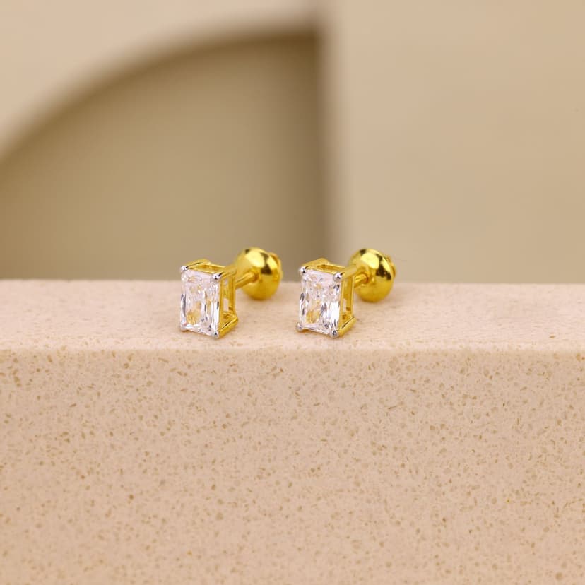 Rectyra Lumière Studs 18KT