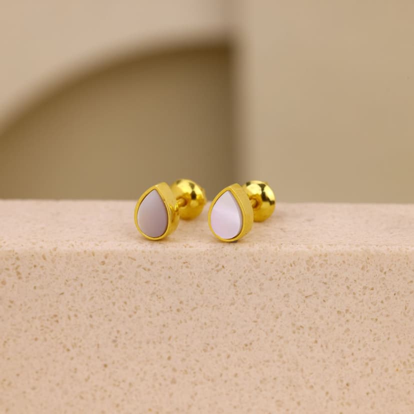 Perláya Teardrop Studs 18KT