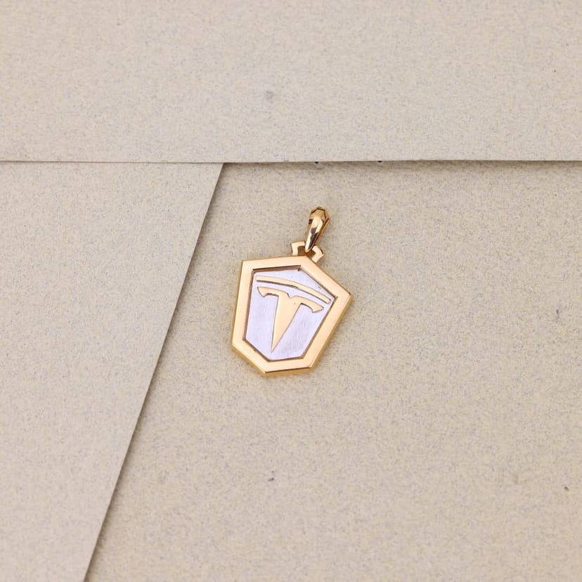 Teslarion Crest Pendant 18KT