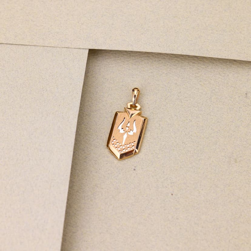 Aurvex Regal Mark Pendant 18KT