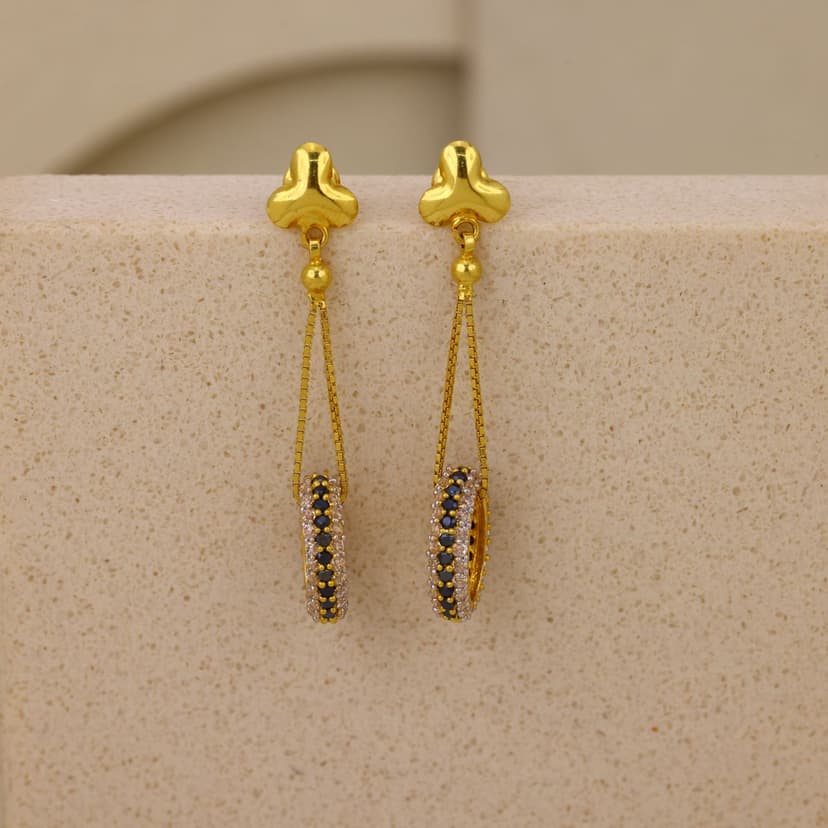 Cazelyra Earrings 22KT