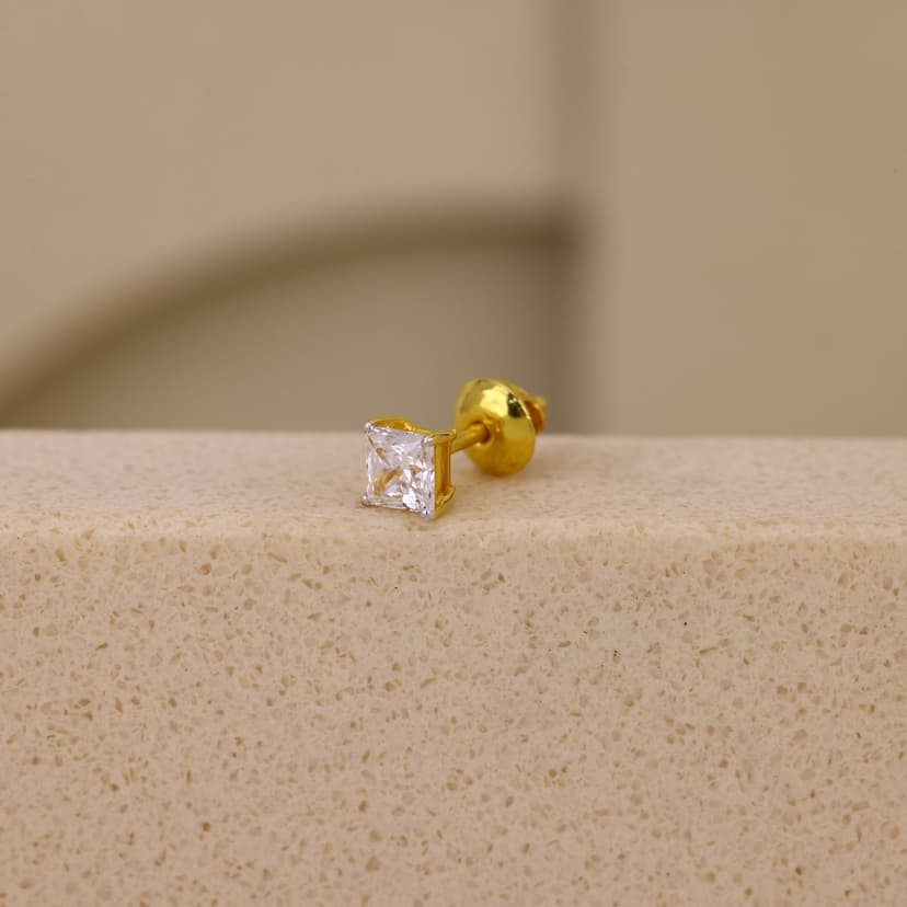 Rhyvessa Studs 18KT