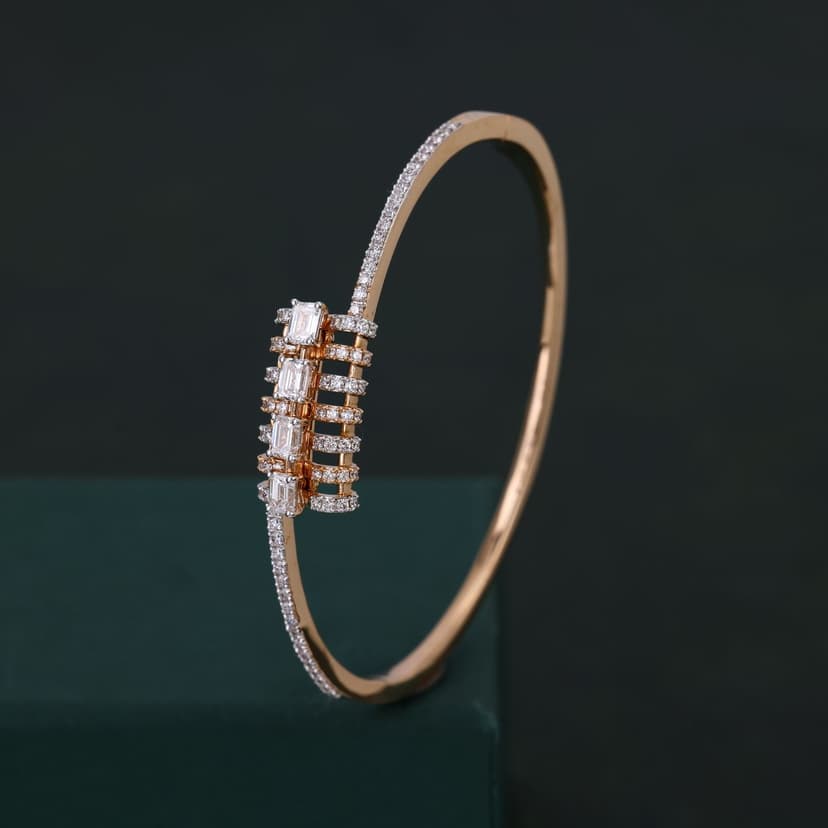 Seryndelle Lab Diamond Kada 14KT