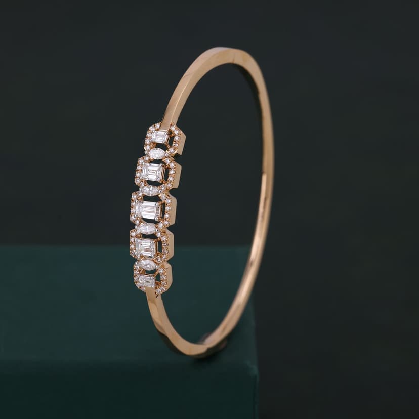 Vionessa Lab Diamond Kada 14KT