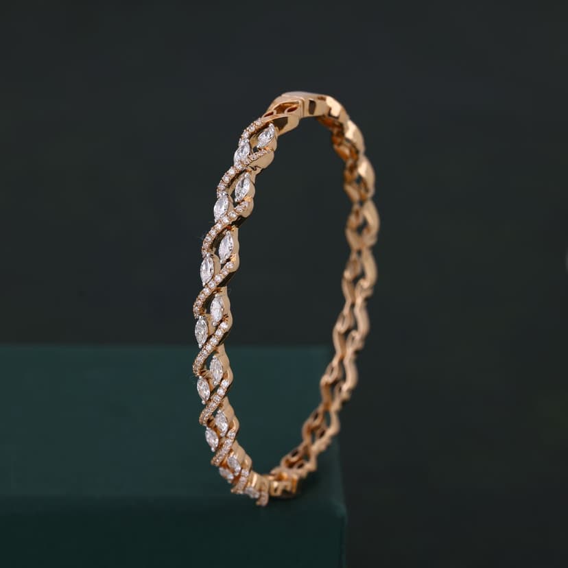 Aurenitha Lab Diamond Kada 14KT