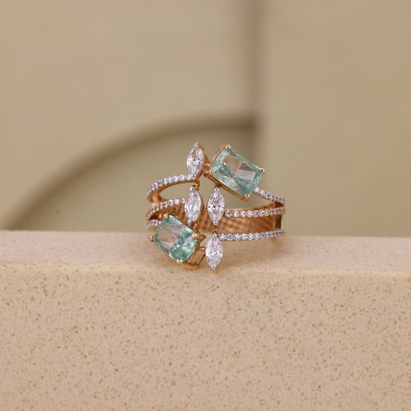 Nadessara Verdeleaf Ring 18KT