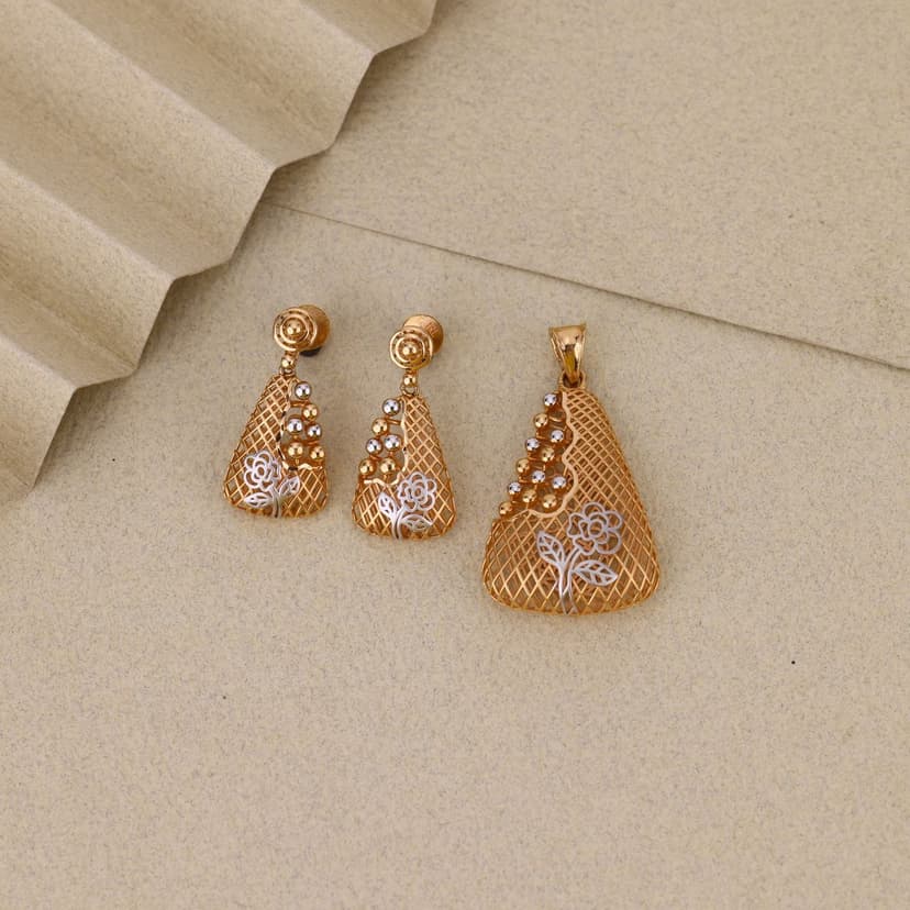 Caverlina Pendant Set 18KT