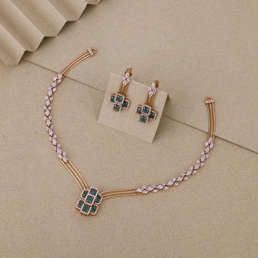 Carmeliane Verdeclover Necklace 18KT