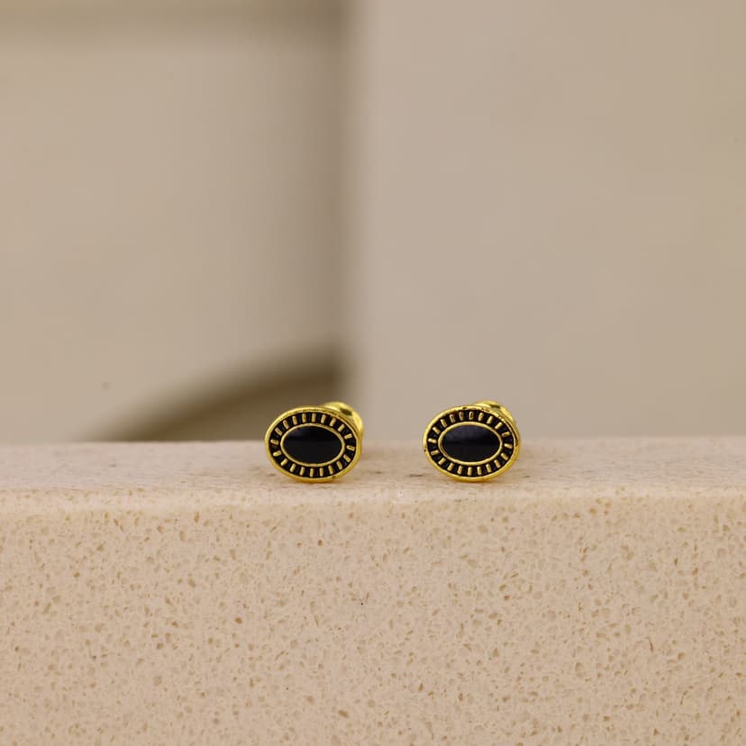 Rovelian Noircrest Studs 18KT