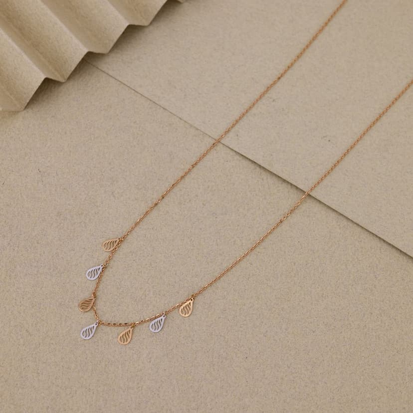 Norelvina Dewwave Chain 18KT