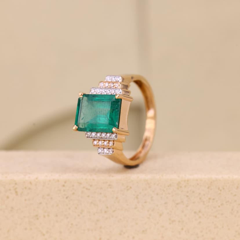 Verdanté Regalia Prism Ring 18KT
