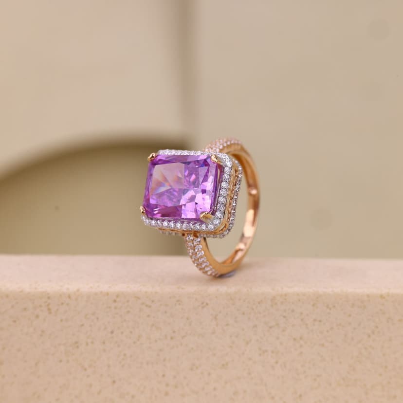 Rosavienne Luméra Cushion Ring 18KT
