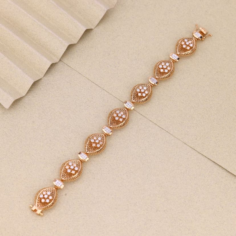Aurethéa Lattice Bloom Bracelet 18KT