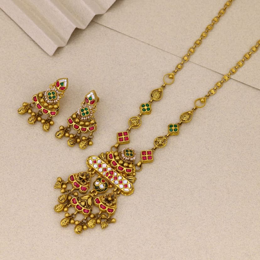 Iravika Vamshika Chain Necklace 22KT
