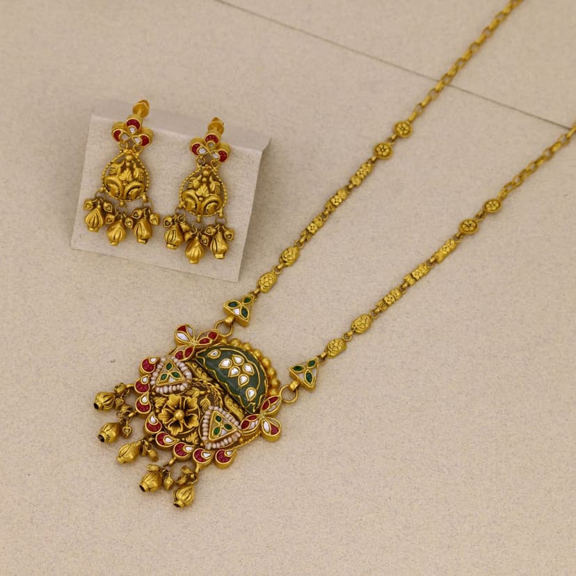 Vaidhehi Varnika Chain Necklace 22KT