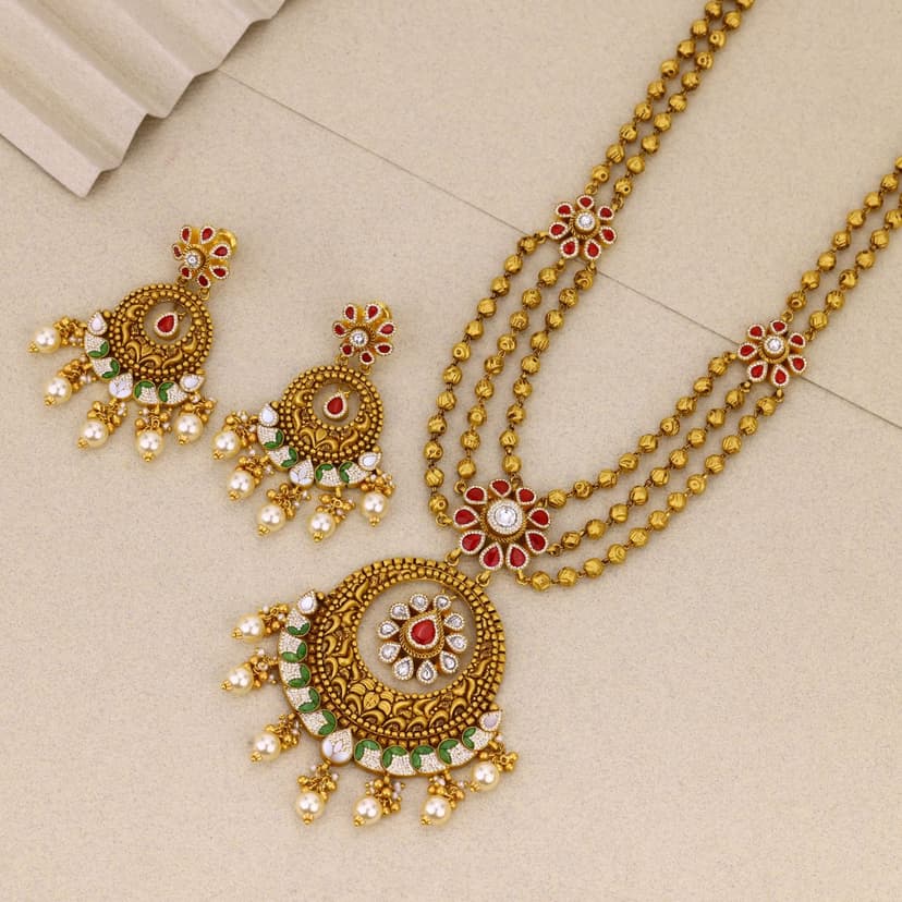 Raktashri Vainika Antique Necklace 22KT