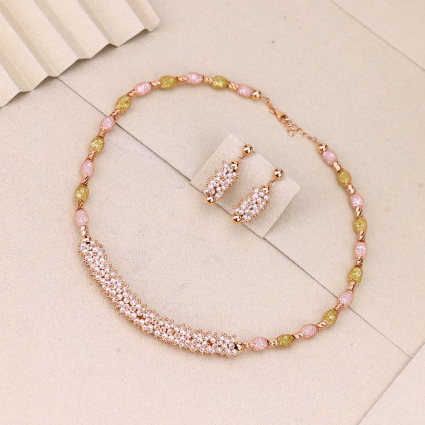 Lunavelle Aria Italian Necklace 18KT