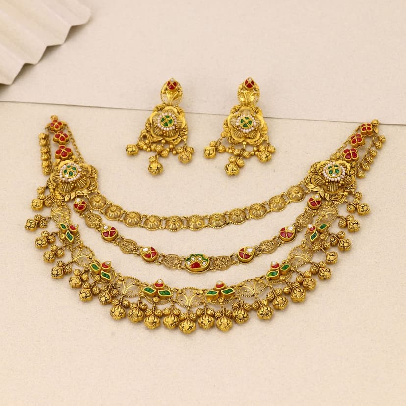 Svarnashobha Kanthika Antique Necklace 22KT