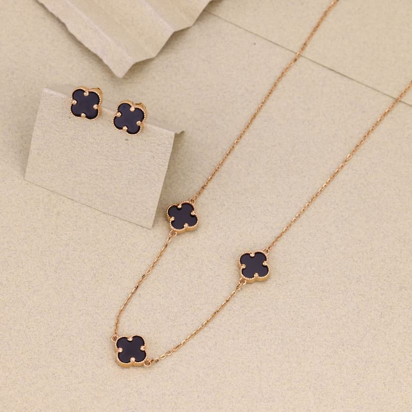 Black Clover Chain Set 18KT