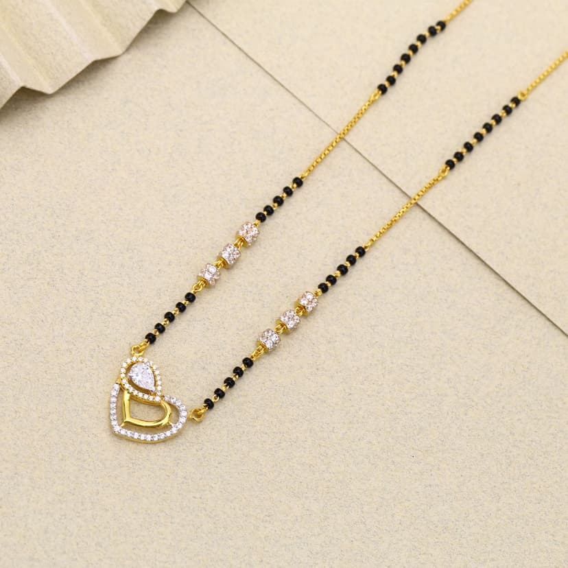 Hridaya Twin Glow Pendant Mangalsutra 22KT