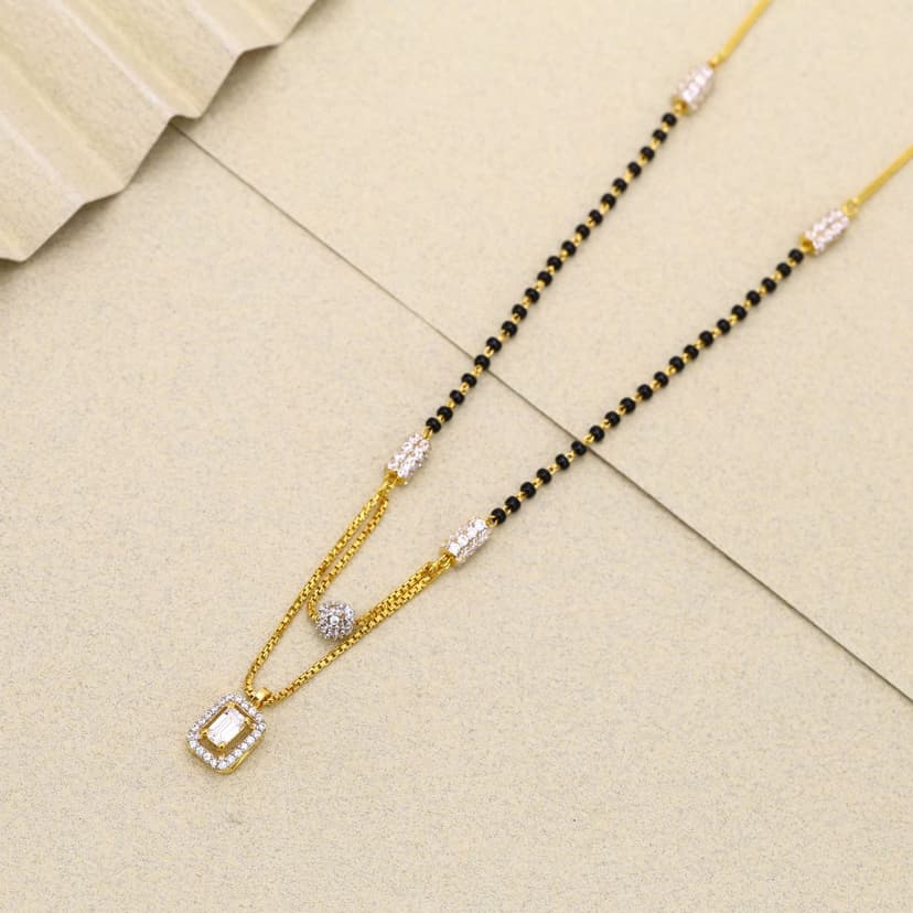 Pratika Grace Link Pendant Mangalsutra 22KT