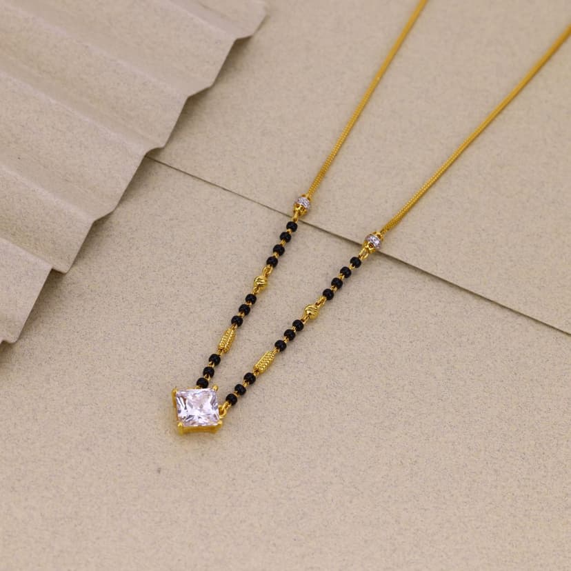 Eka Pristine Solitaire Mangalsutra 22KT