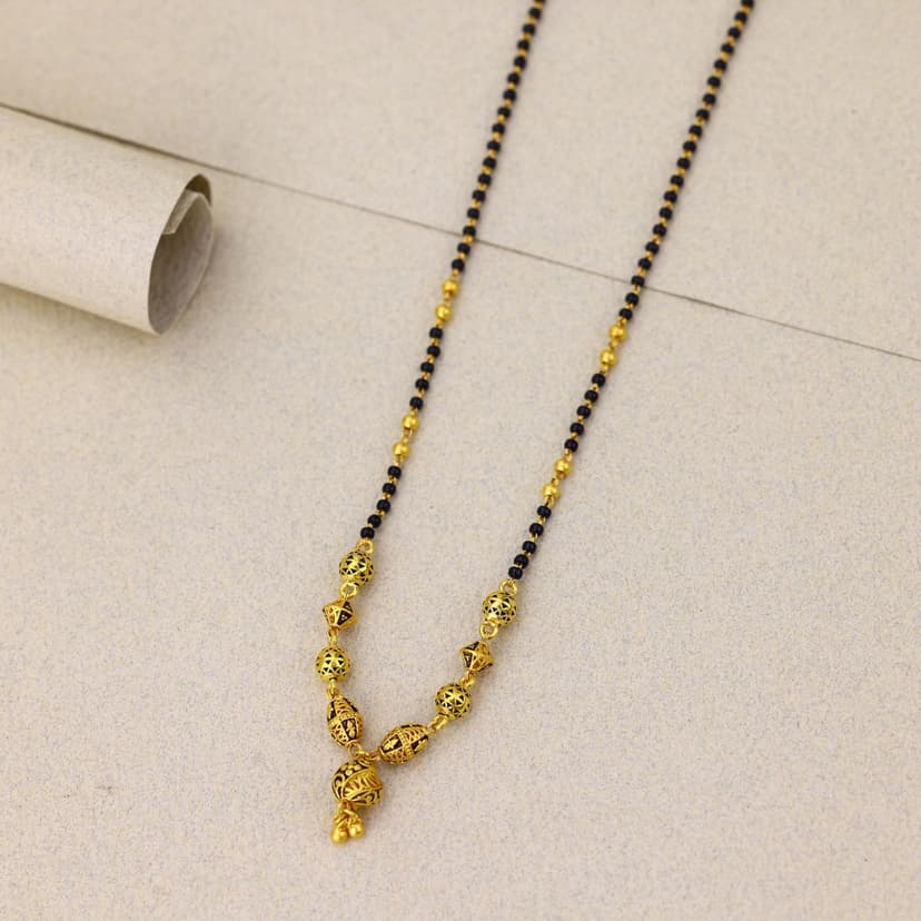 Swarna Jali Kalash Mangalsutra 22KT