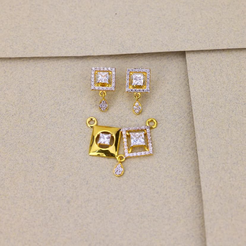Aurevix Duora Prism MS Pendant Set 22KT