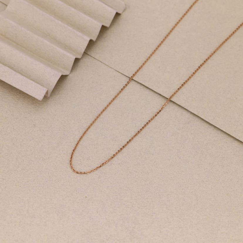 Roselle Grace Minimalist Cable Chain 18KT
