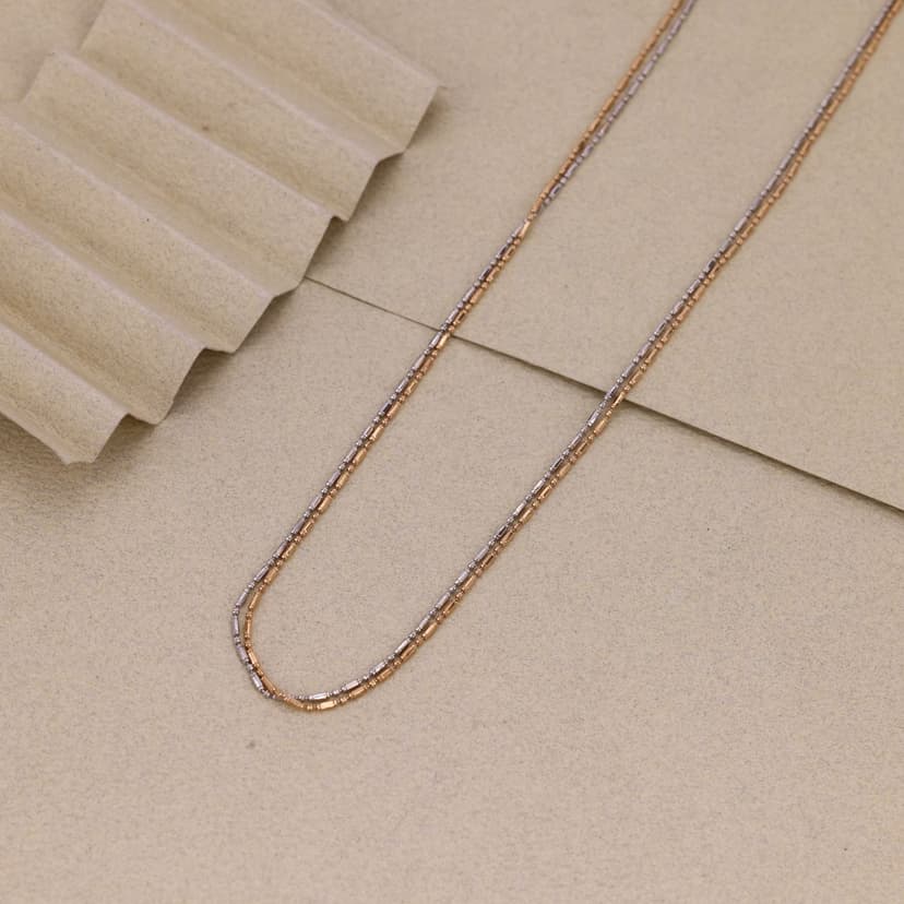 Elaris Dual-Texture Tube Box Chain 18KT