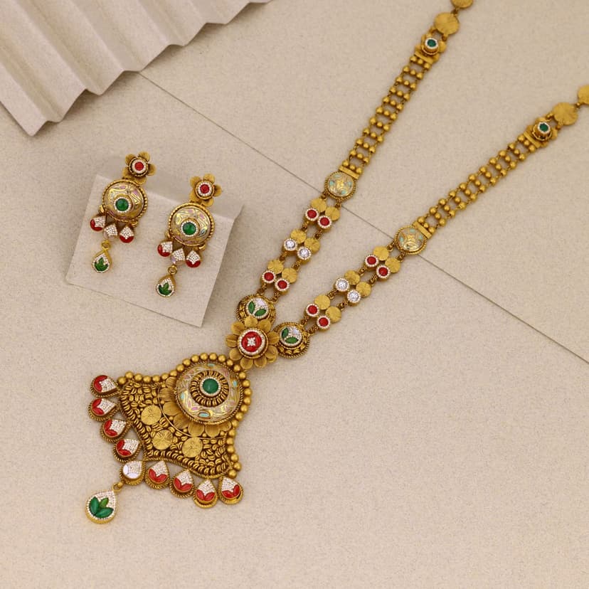Varnika Antique Necklace 22KT