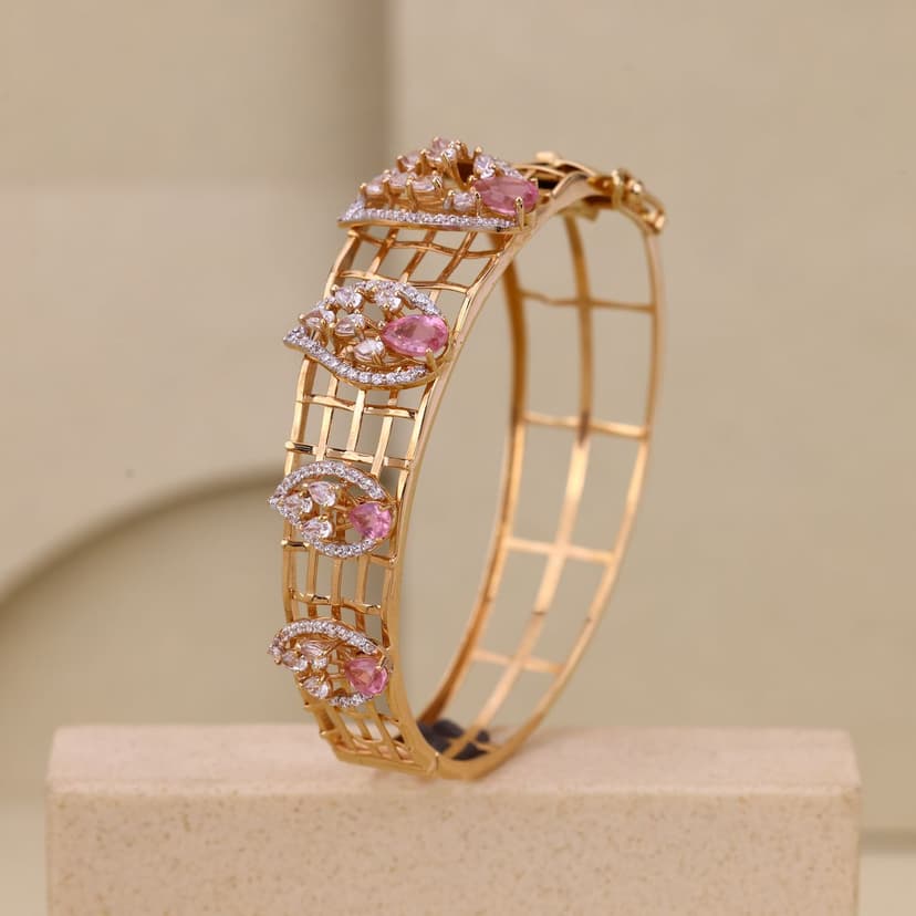 Veloura Bloom Kada 18KT