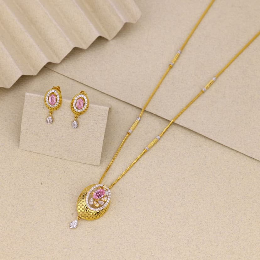 Padmika Radiance Chain Set 22KT