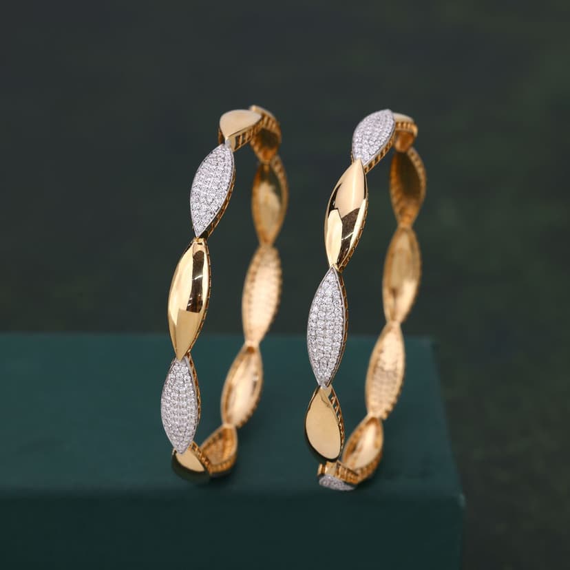 Kavroth Real Diamond Bangles 18KT