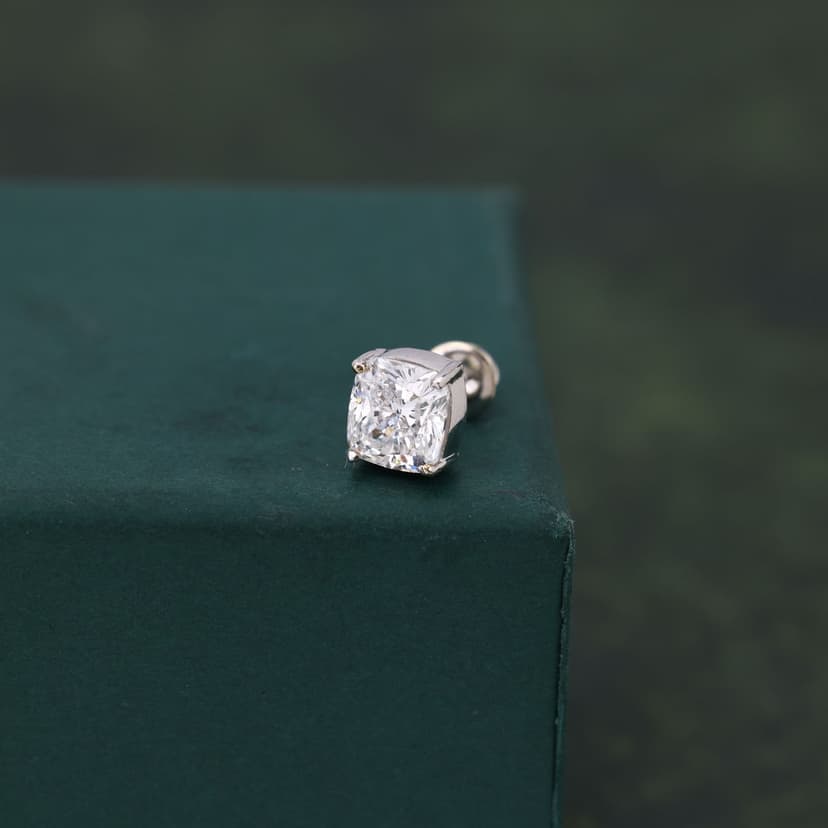 Velique Lab Diamond Studs 18KT