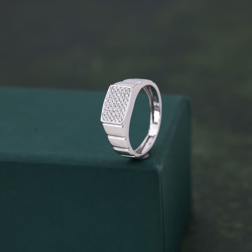 Nyvex Real Diamond Ring 14KT