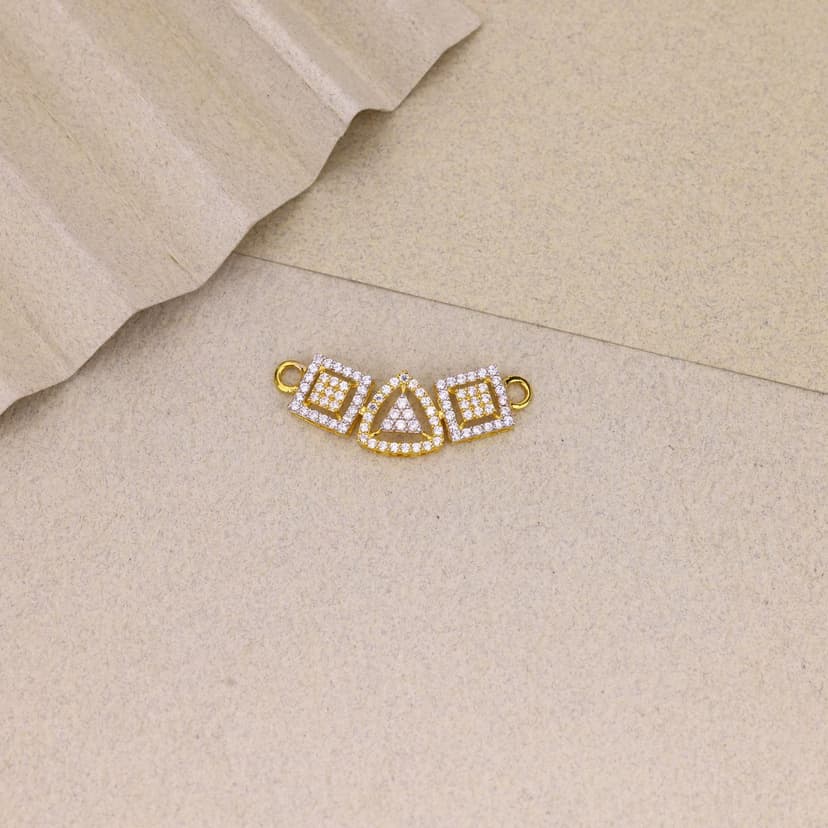 Trikonika Radiance Pendant 22KT